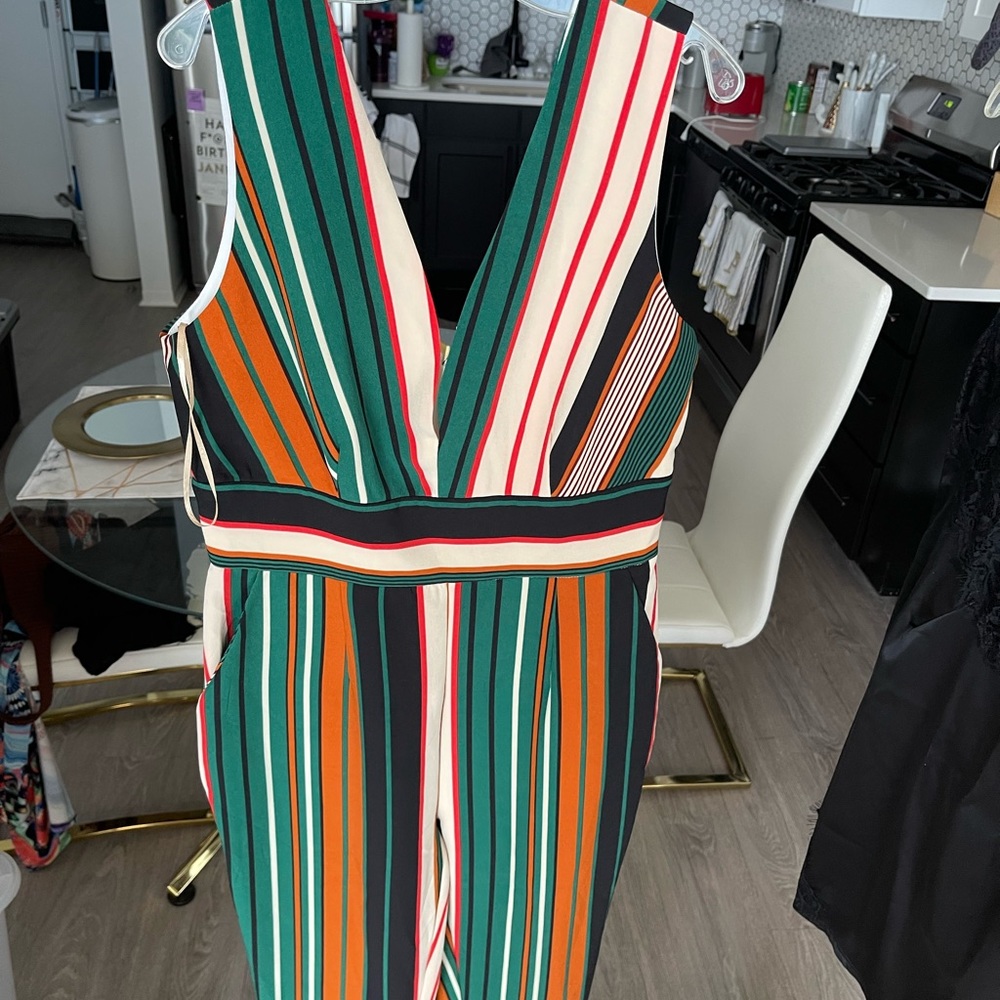 Colorful jumpsuit that turns heads